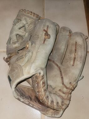 Vintage Ted Williams baseball glove manufactured for Sears Roebuck & Co.. Right